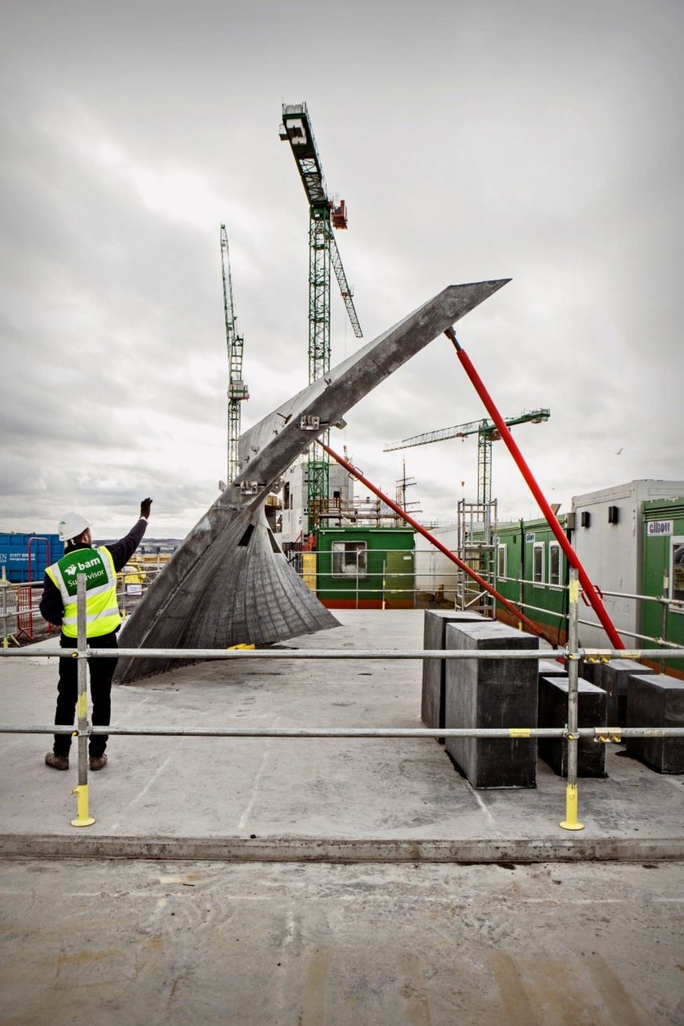 In pictures: How V&A Dundee took shape - BBC News