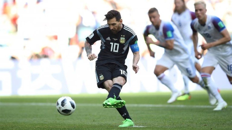 Argentina vs Iceland - Spartak Stadium, Moscow, Russia - June 16, 2018 Argentina"s Lionel Messi misses a penalty