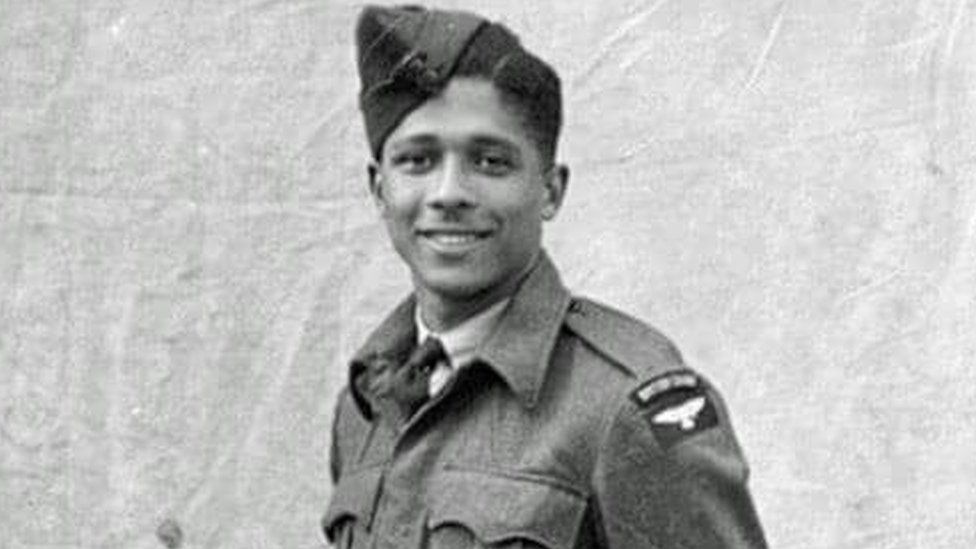 Harold Sinson in RAF uniform