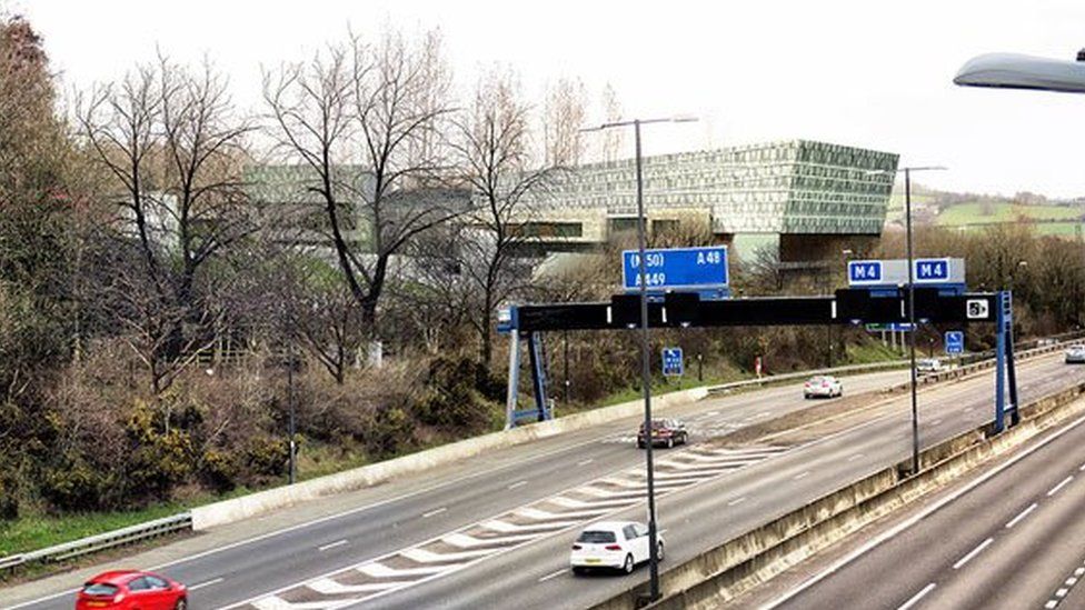 Celtic Manor's Ryder Cup bridge closure faces opposition - BBC News