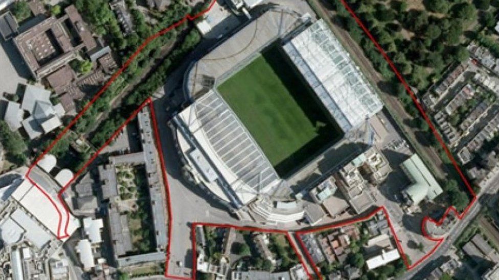 Chelsea Football Club stadium plans given approval by council - BBC News