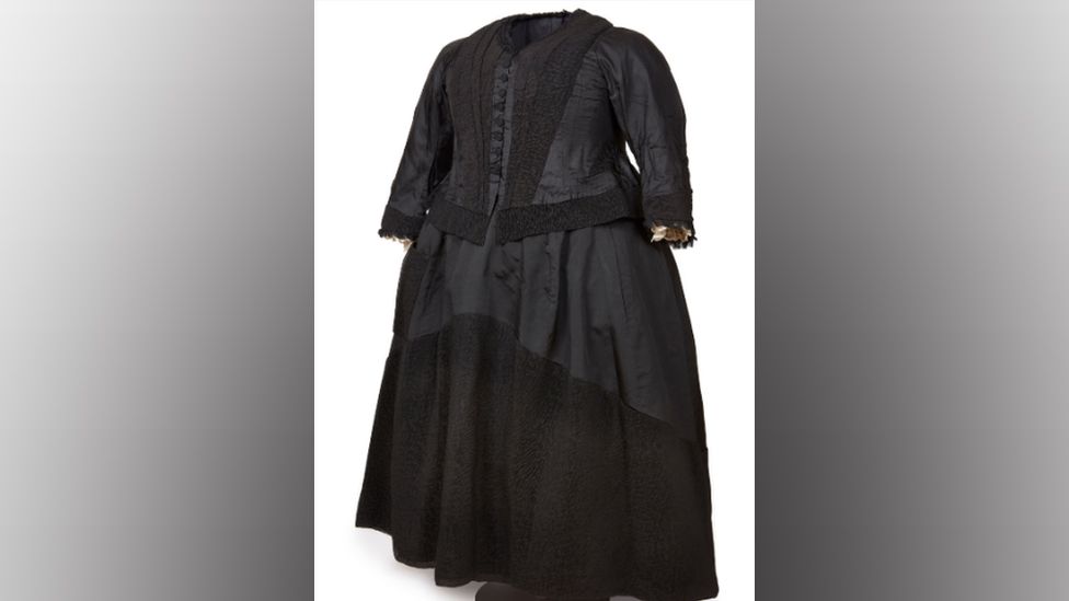 Queen Victoria’s mourning dress