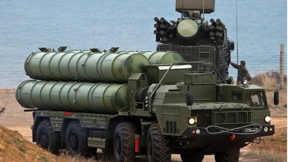 Russian S-400 anti-aircraft weapon system in Crimea