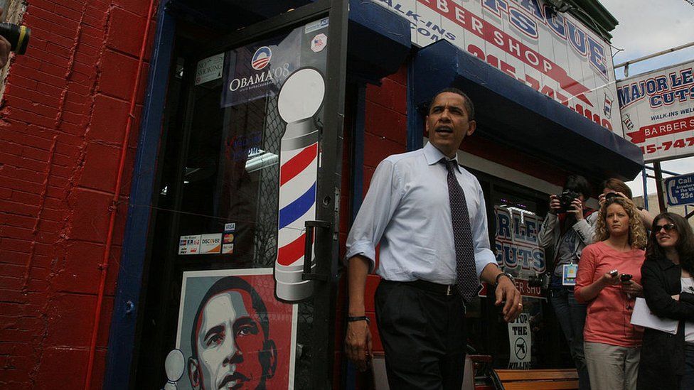 Obama at a barbershop