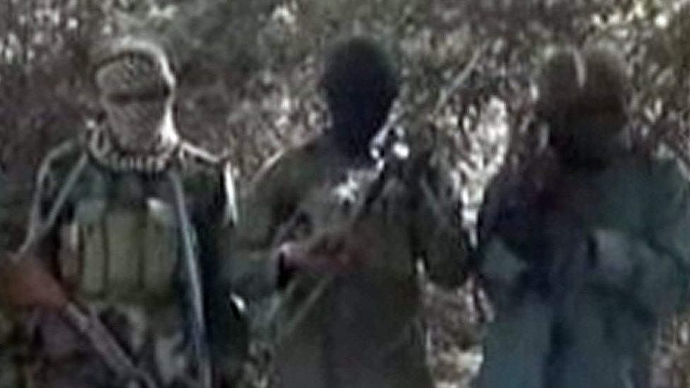 Nigerias Boko Haram Crisis 200 Fighters Surrender Bbc News 
