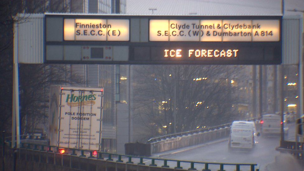 Ice warning sign