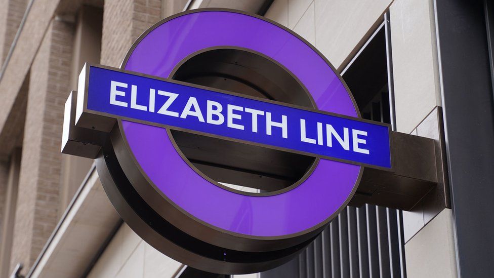 Elizabeth Line sign