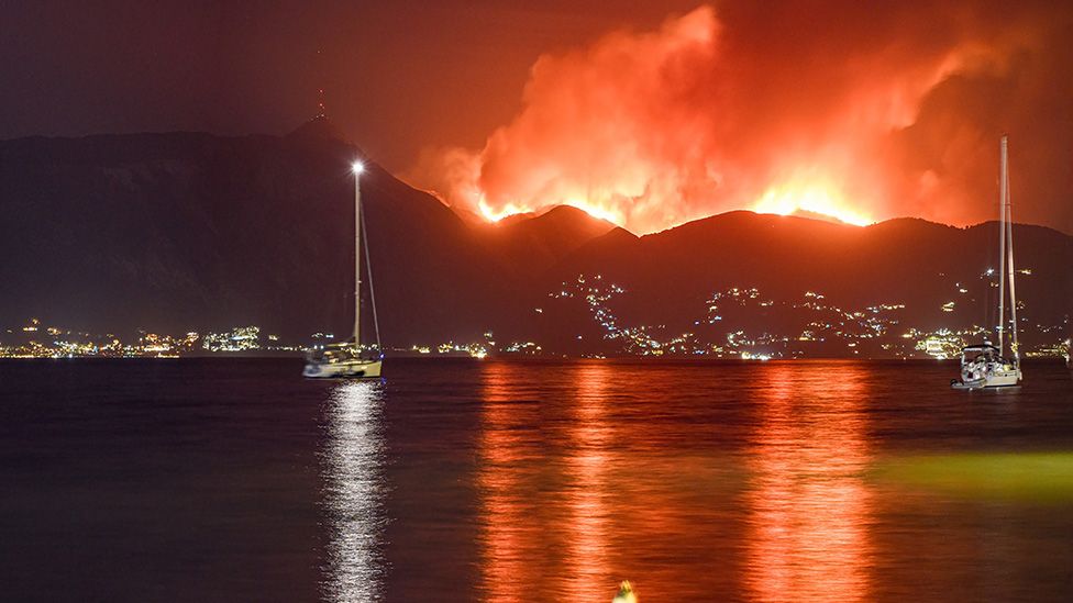 Wildfires successful  Corfu