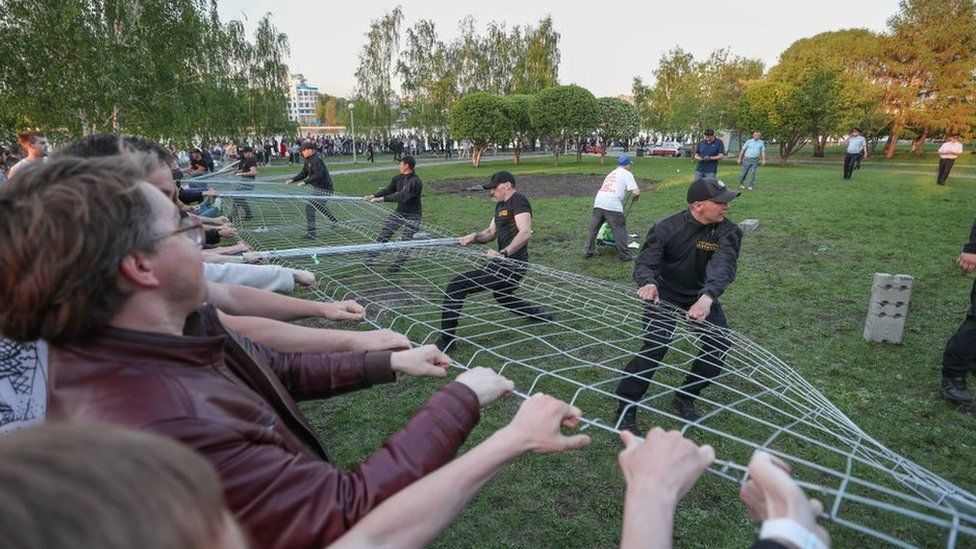 Protesters in Yekaterinburg
