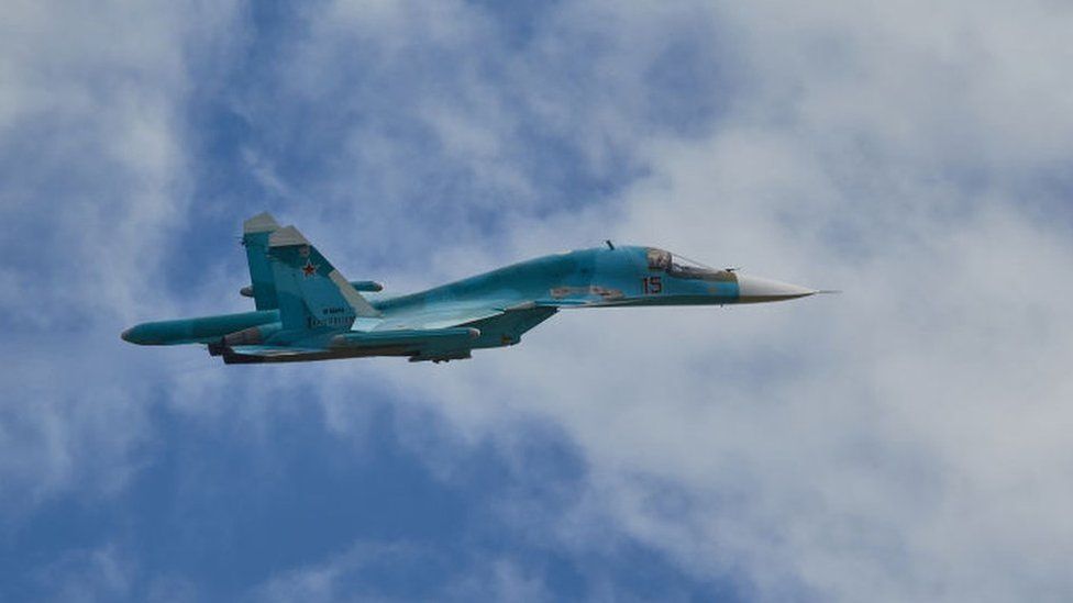 An Su-34 jet