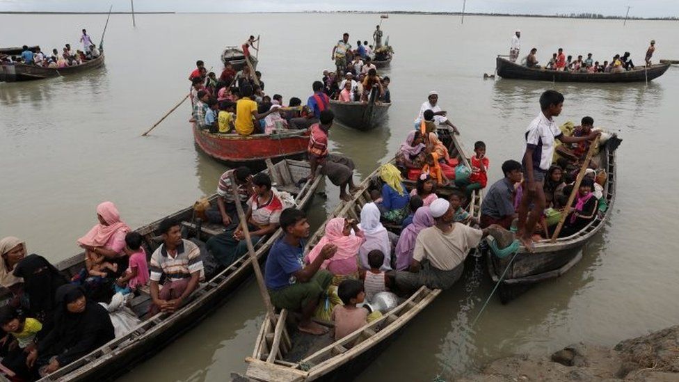 Rohingya refugees arrive from Myanmar in Bangladesh. Photo: 7 October 2017