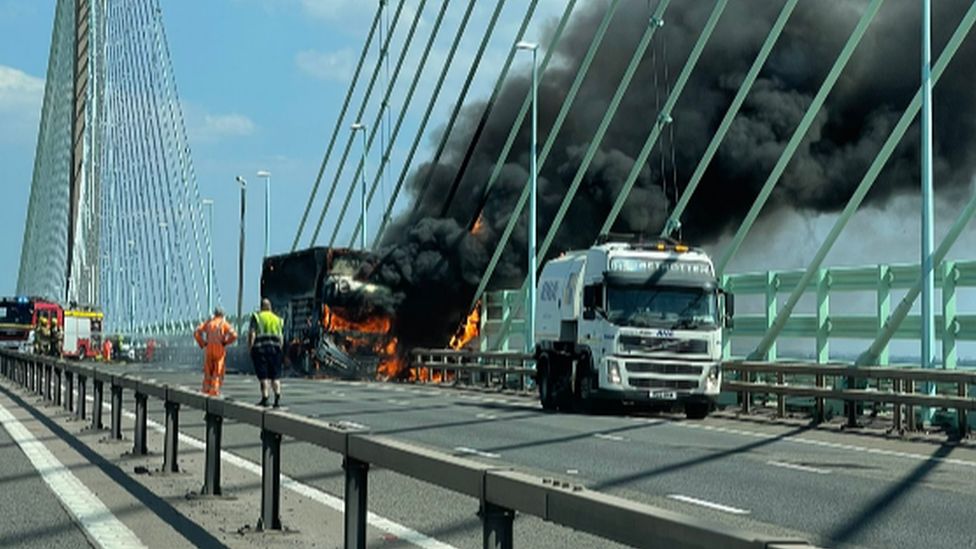 Lorry on fire on Princes of Wales M4 Bridge