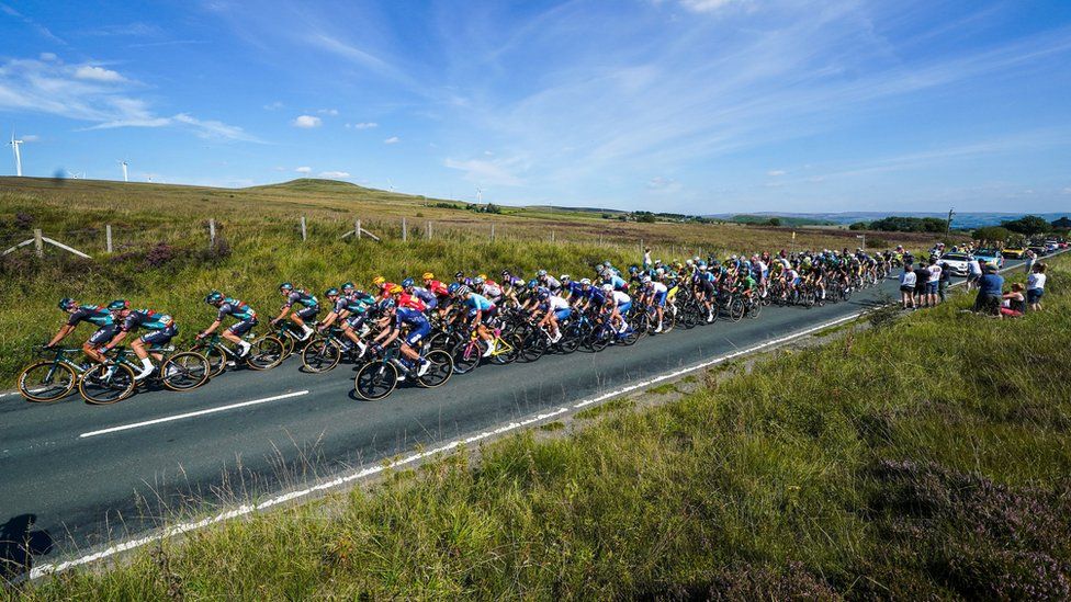 World class cyclists to hit East Yorkshire for Tour of Britain BBC News