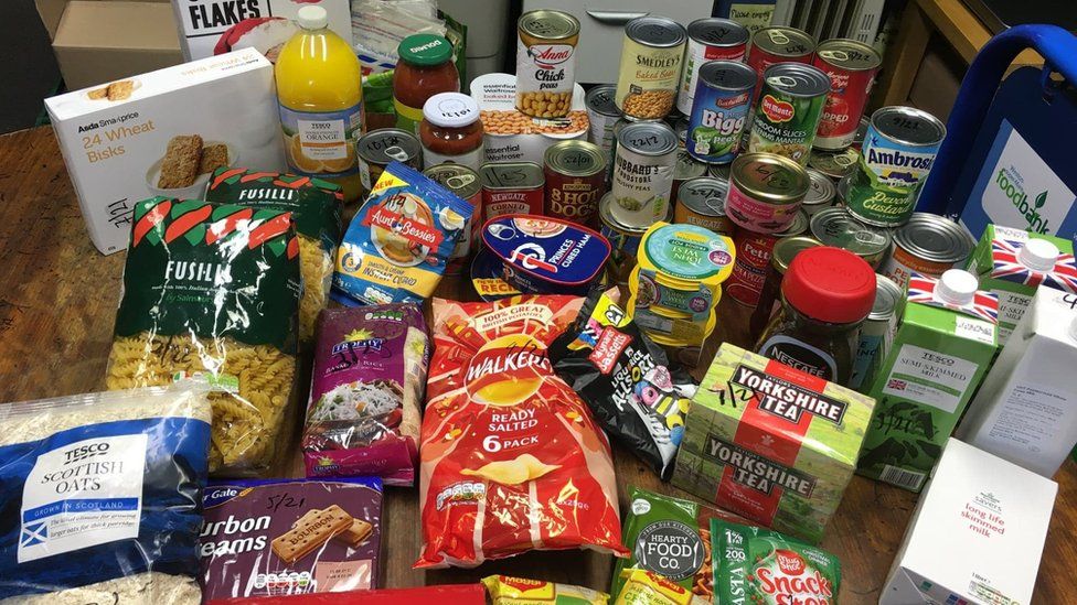 Weston-super-Mare Food Bank has busiest day on record - BBC News