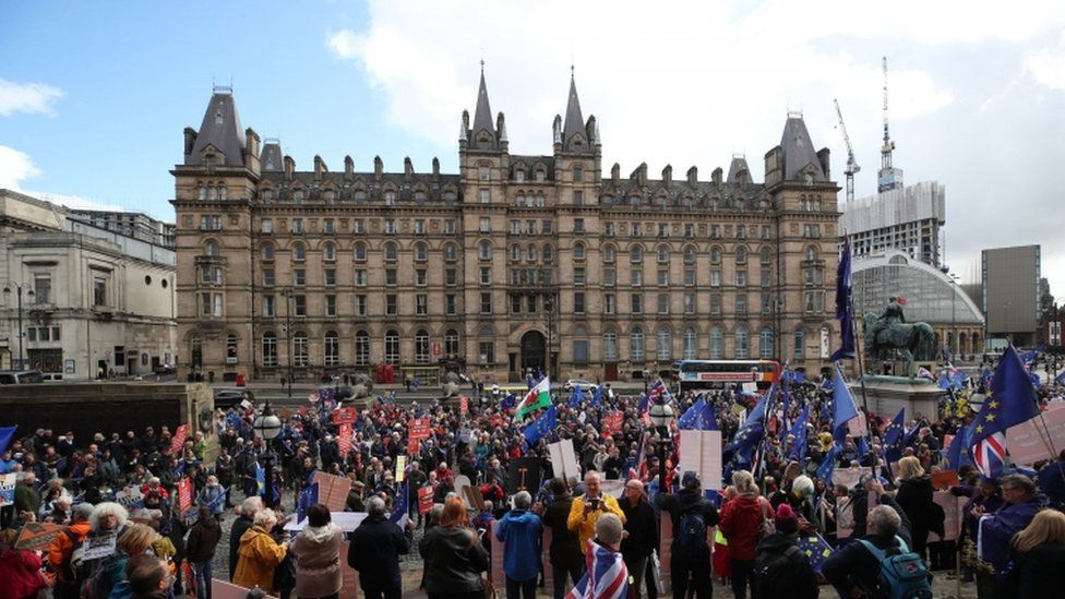 Crowds at St Georges Plateau in Liverpool for Labour's conference