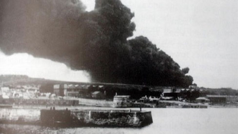 75th-anniversary-of-ww2-pembroke-dock-oil-bombing-fire-bbc-news