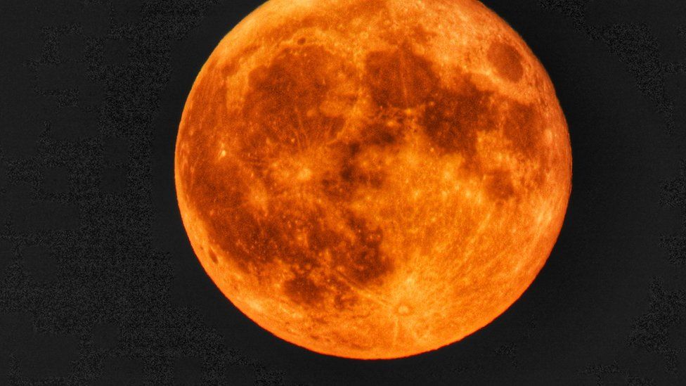 Strawberry Moon rises over Yorkshire and Lincolnshire BBC News