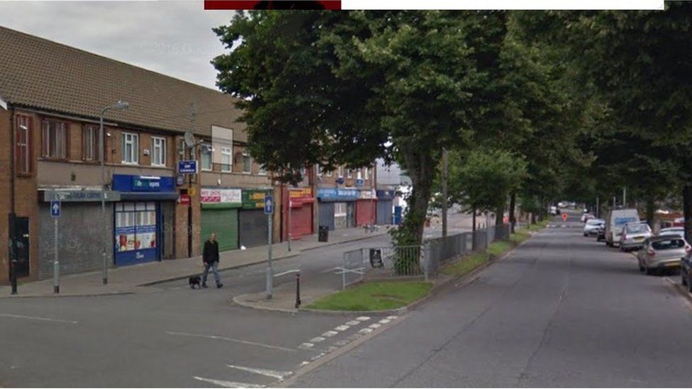 Cardiff: Boy, 16, seriously injured in stabbing incident - BBC News