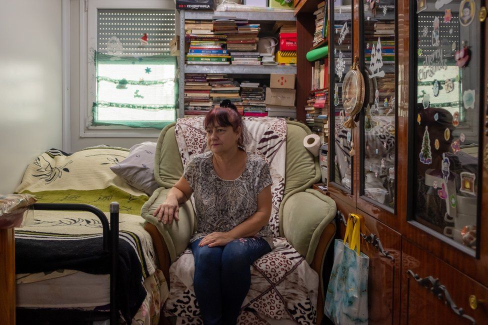 Iryna Belinska vive con su marido en un módulo.  "No hablamos de la escalada", dijo.