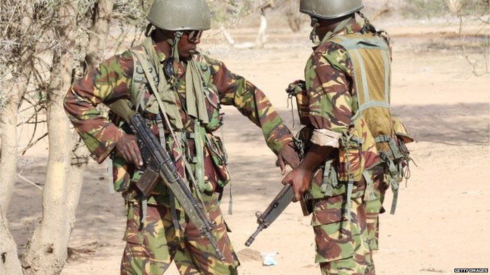 Kenyan soldiers on the border with Somalia