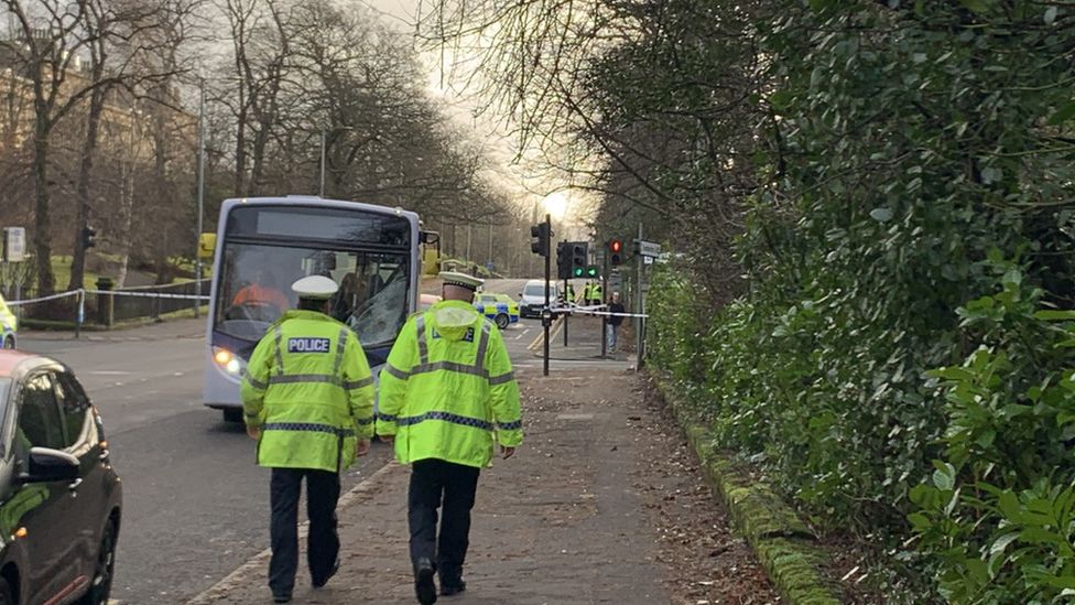 Pedestrian dies after being struck by bus in Glasgow BBC News