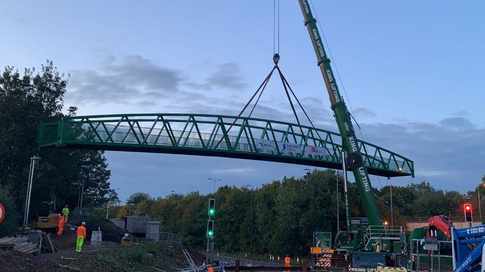 New pedestrian bridge across A45 in Coventry opens BBC News