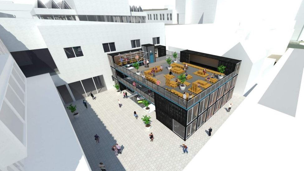 Reading shipping container market plan gets green light - BBC News