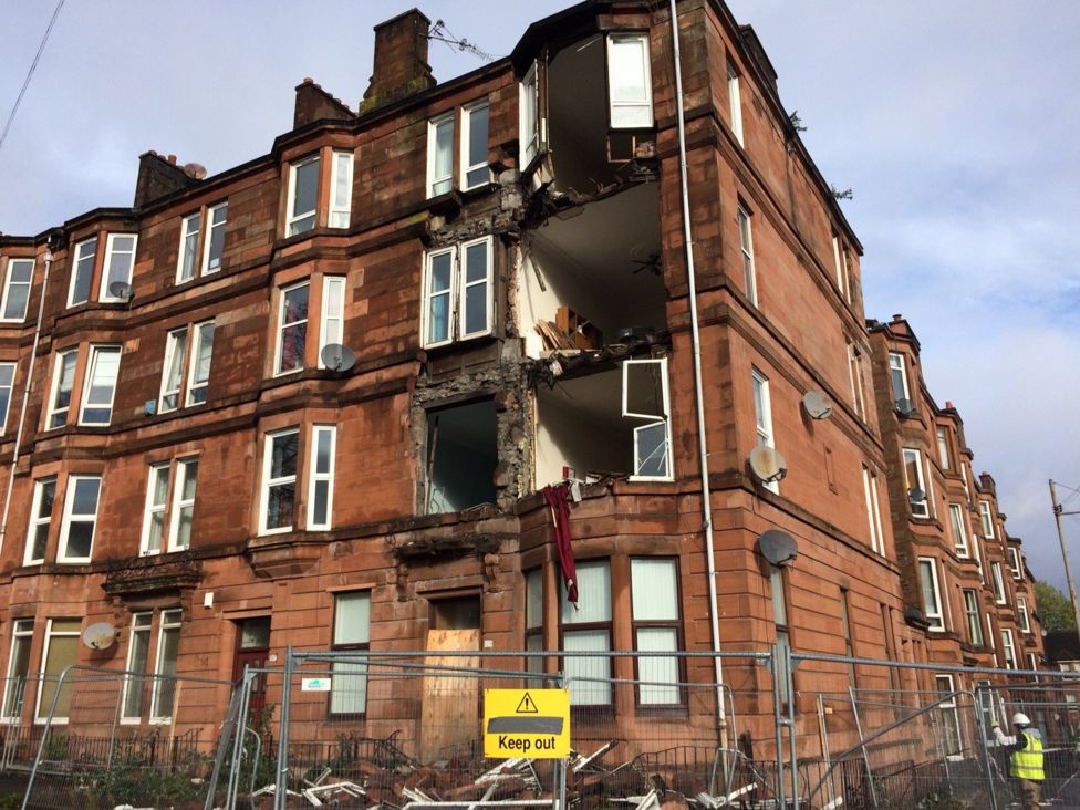 Storm Ophelia Building collapse at Glasgow tenement BBC News
