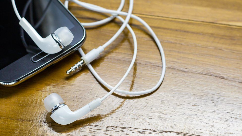 Why Apple Was Right To Remove The iPhone 7 Headphone Jack