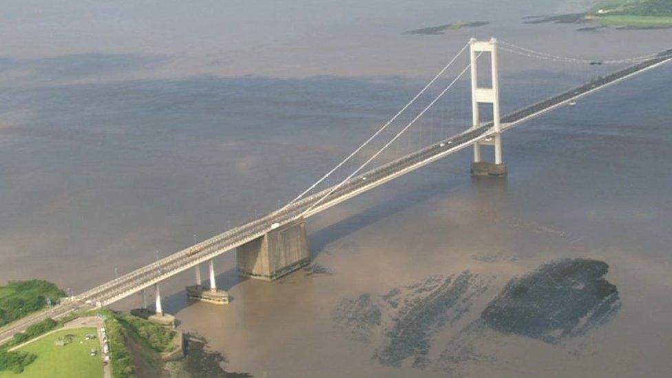 Severn bridge tolls January price rise announced - BBC News