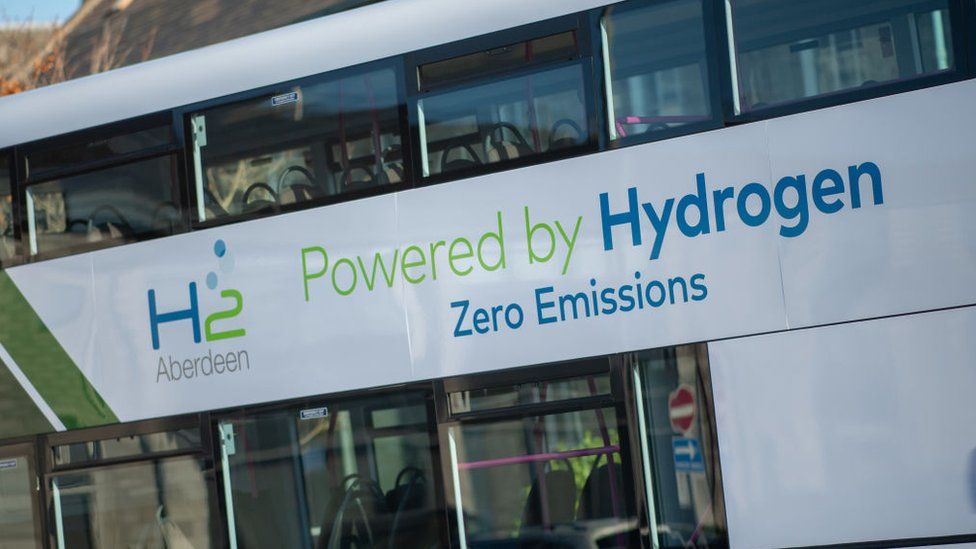 bus powered by hydrogen