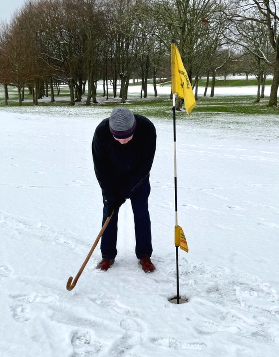 Golf in snow