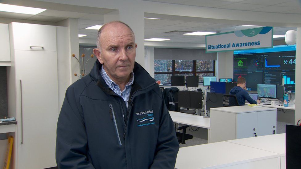 NI Water forms crisis team to deal with burst pipes fears BBC News