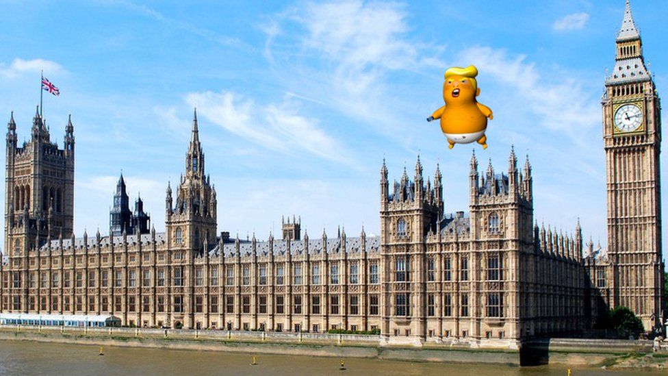 Reinig de vloer Versnellen spier Donald Trump balloon: Baby blimp acquired by Museum of London - BBC News