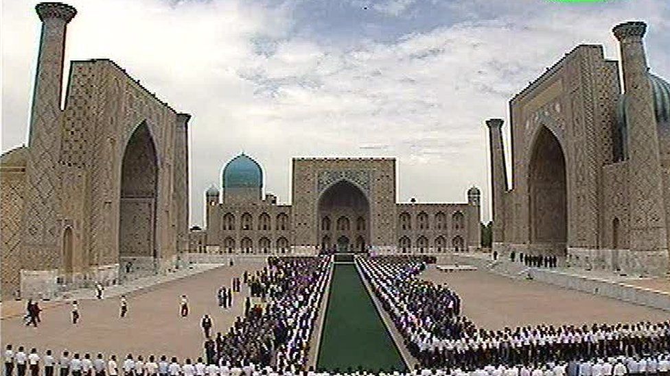 Screengrab from Uzbek state TV, showing the funeral of Islam Karimov