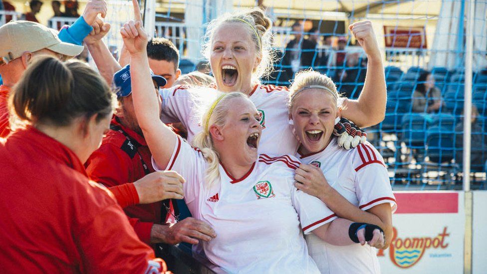 Wales women won the plate, the second level of the competition in Amsterdam in 2015