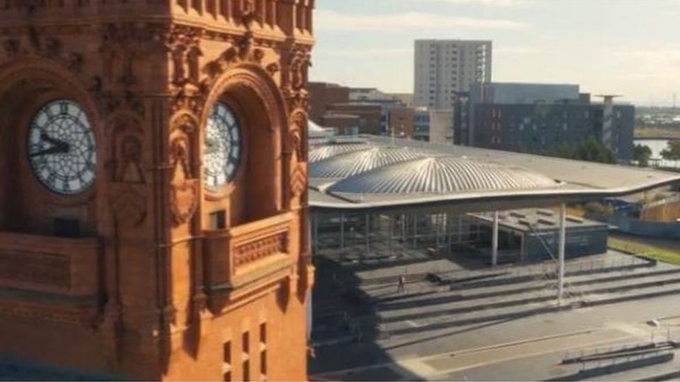 Unadopted Barlaston road repairs could cost residents £250k BBC News