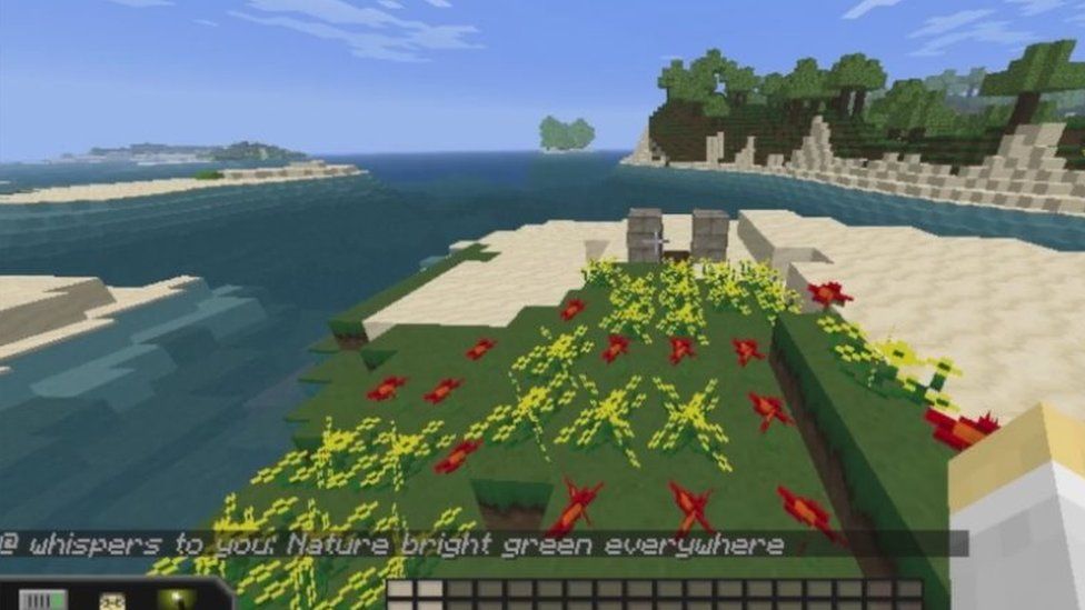 Minecraft to launch education edition - BBC News