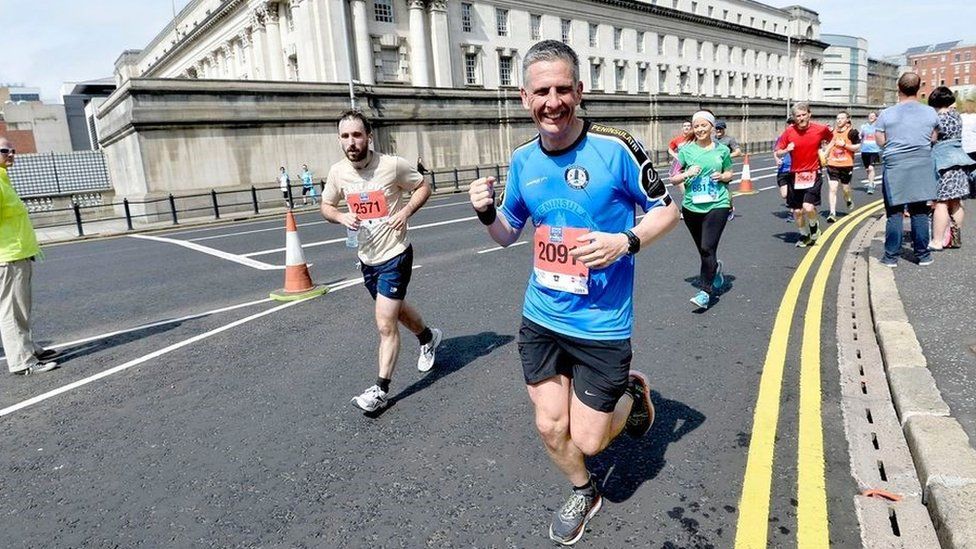 Mark Simpson Belfast marathon