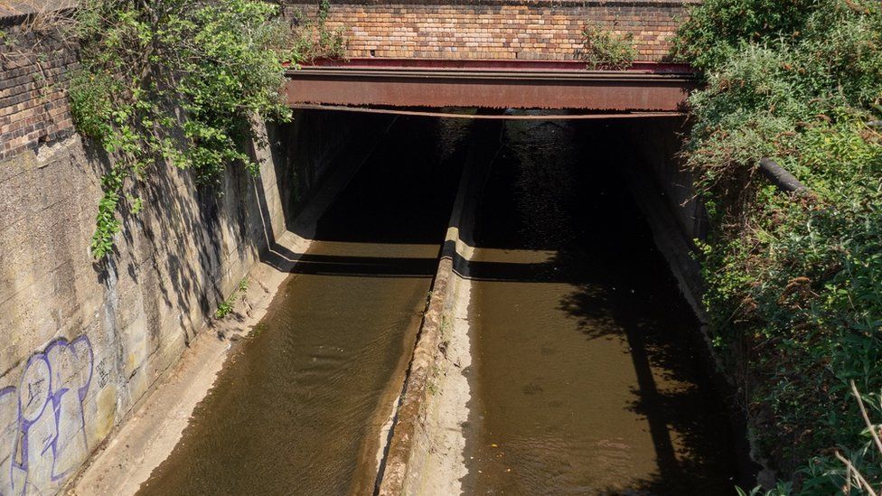 The current channel of the River Trent