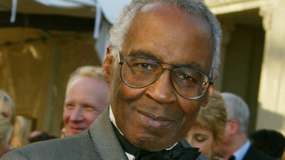 Robert Guillaume, who starred in the US sitcoms Soap and Benson arrives for the ABC television network's 50th anniversary in Hollywood, 16 March 2003