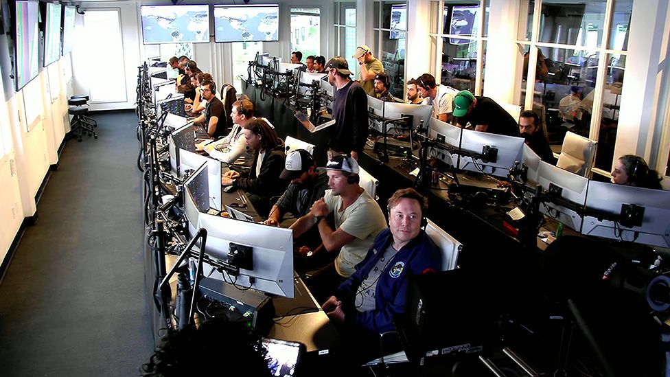 falcon launch spacex control room