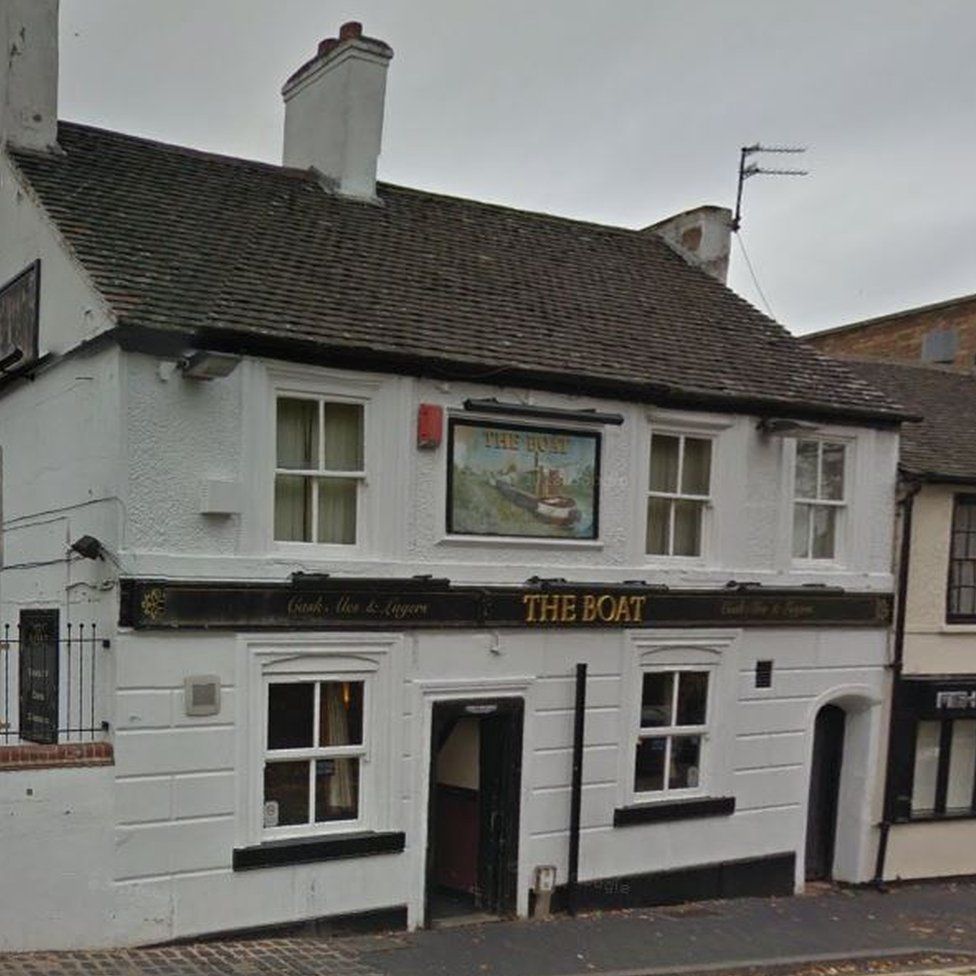Murder probe after Wednesfield pub attack man dies BBC News