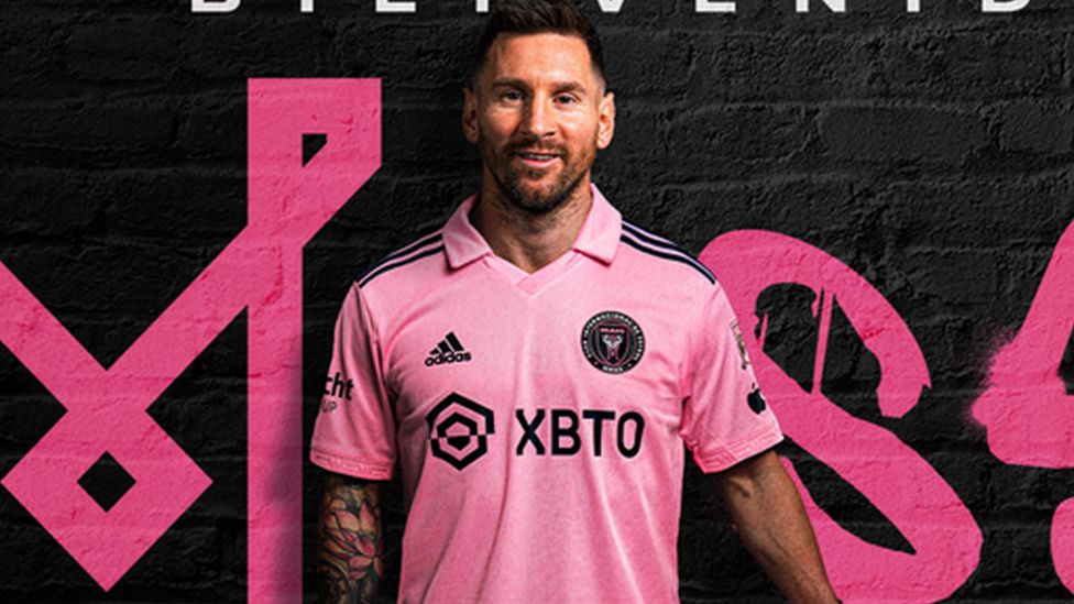 Lionel Messi: Inter Miami unveil Argentina forward to sold-out crowd