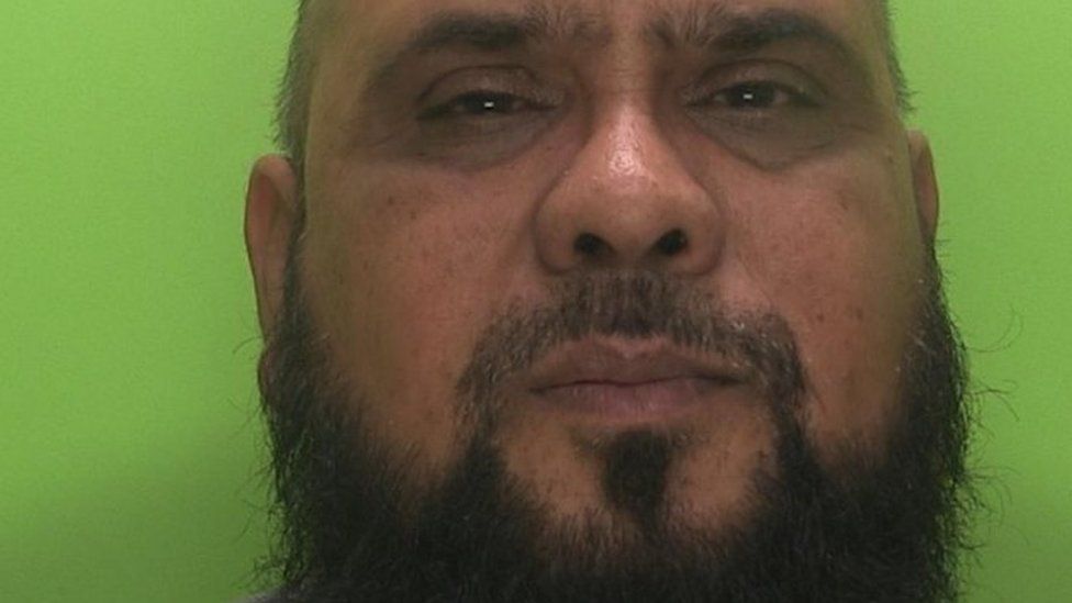 Nottinghamshire Imam Jailed For Sex Assaults On Boy Bbc News 1419