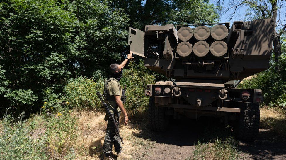 A HIMARS system