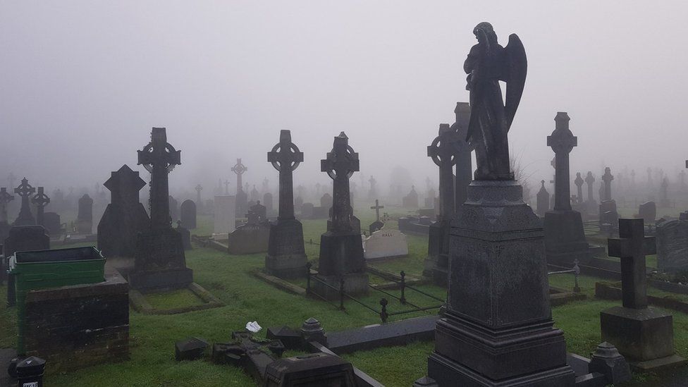Fog at Milltown Cemetery