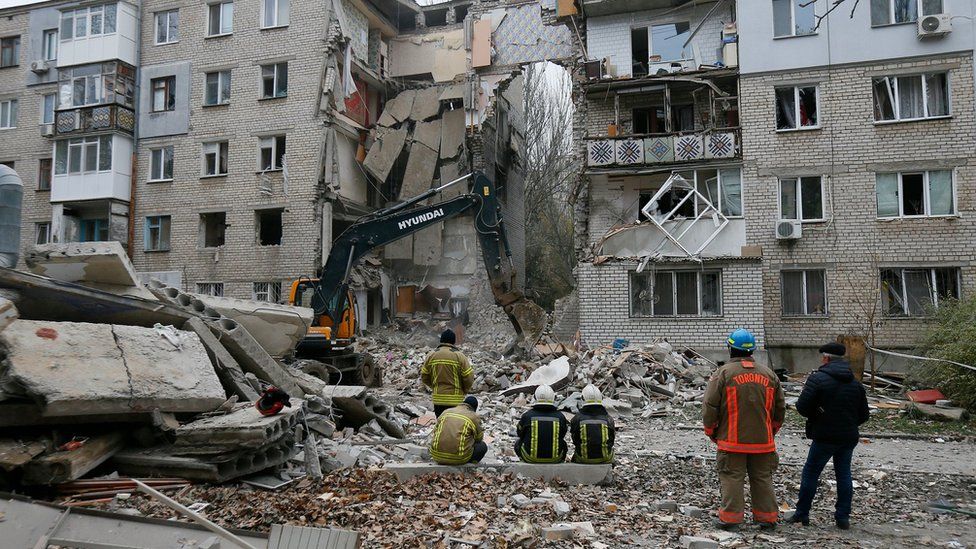 A block of flats in Mykolaiv after being hit by a Russian missile