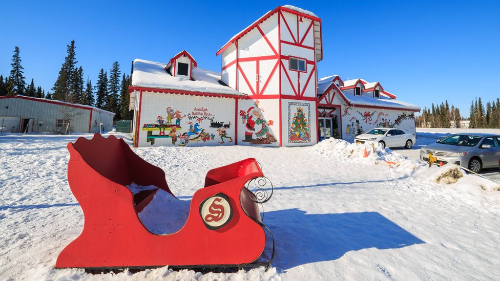 Santa claus on sale real house