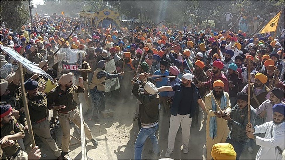 Supporters of Waris Punjab De chief Amritpal Singh clashing with Punjab Police personnel on Thursday afternoon as they headed for the police station in Ajnala to protest the arrest of his aide in a kidnap and assault case on February 23, 2023